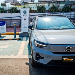 Ventas de vehículos electrificados se disparan en Perú: Crecen más del 70% en enero