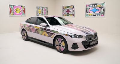 La perfección del arte con la nueva BMW i5 Flow NOSTOKANA