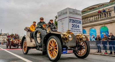 Mercedes-Benz Classic celebra 120 años en la carrera Londres-Brighton