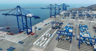 El puerto de Chancay impulsa el proyecto del tren eléctrico transcontinental