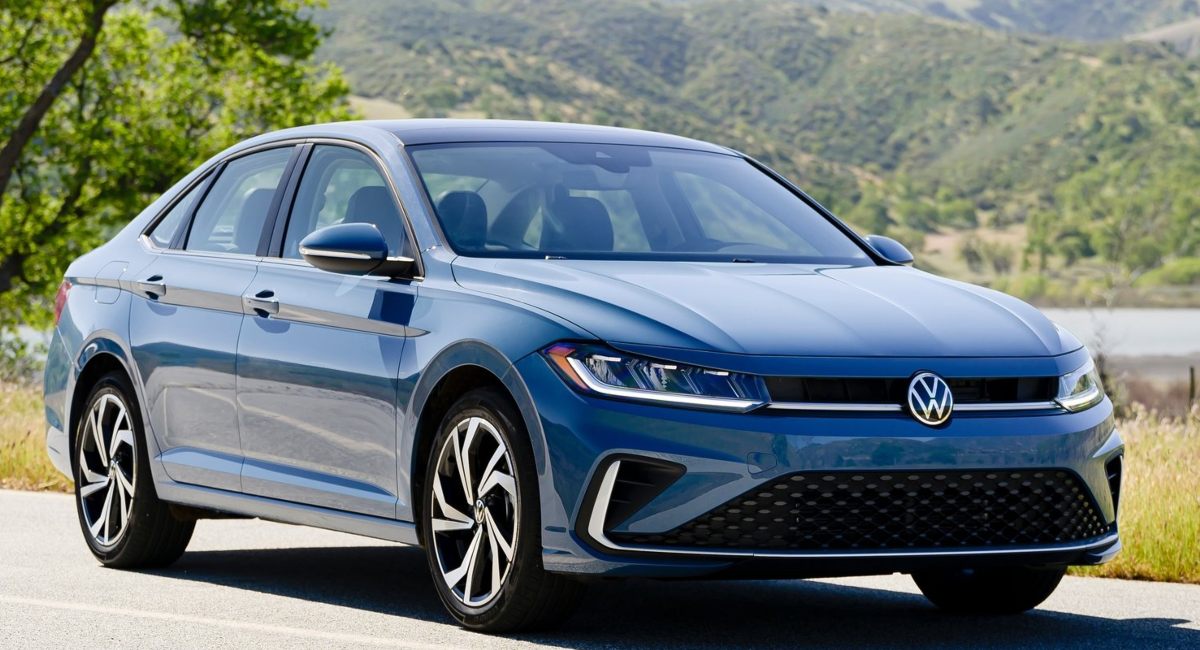 Volkswagen-Jetta-2025