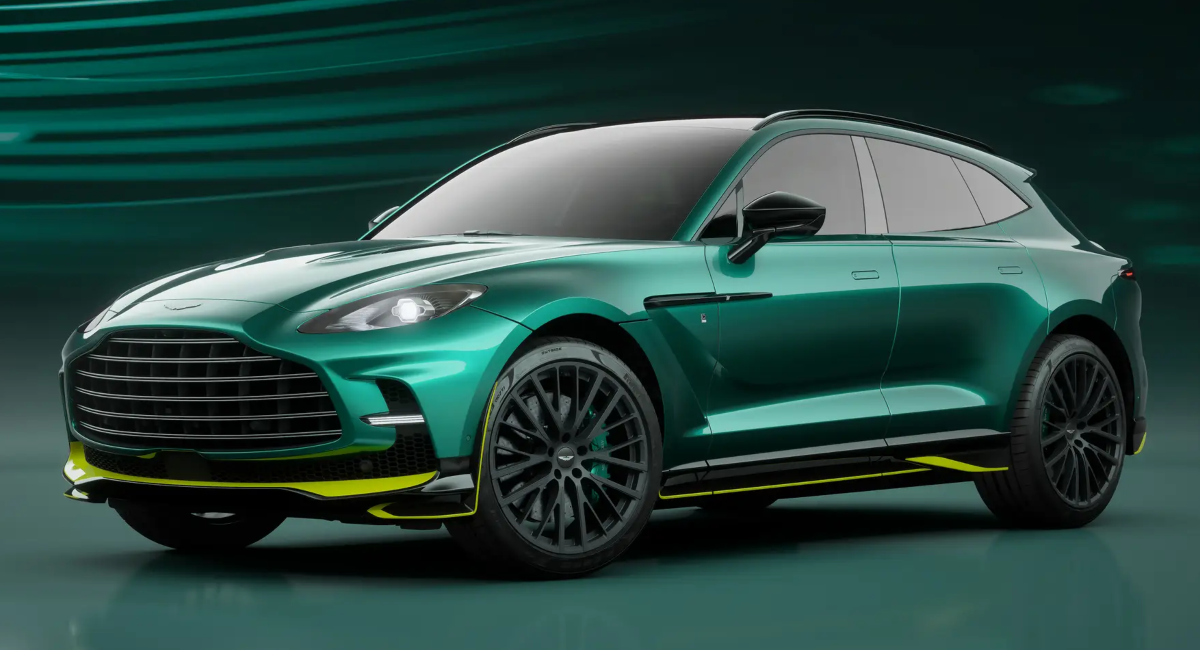 Aston-Martin-DBX707-AMR24