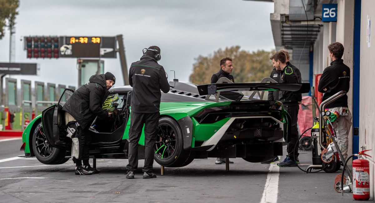 Lamborghini Squadra Corse