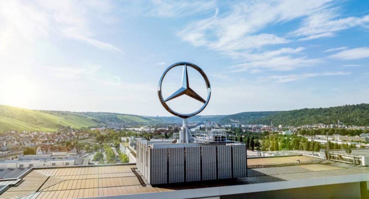 Planta de Mercedes Benz en Stuttgart celebra 120 años de innovación y desarrollo