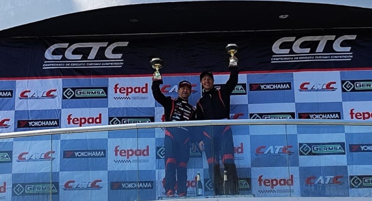 Christian Kobashigawa y Pepe Wong se consagraron en las 3 Horas Peruanas