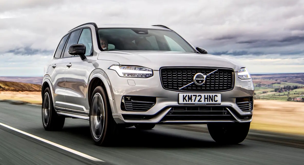 Volvo XC90 recibe reconocimiento TOP SAFETY PICK+