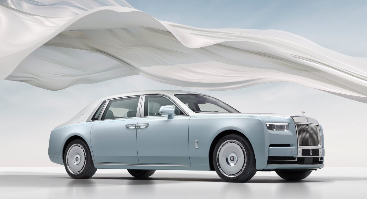 Rolls-Royce presenta exclusiva colección privada Phantom Scintilla