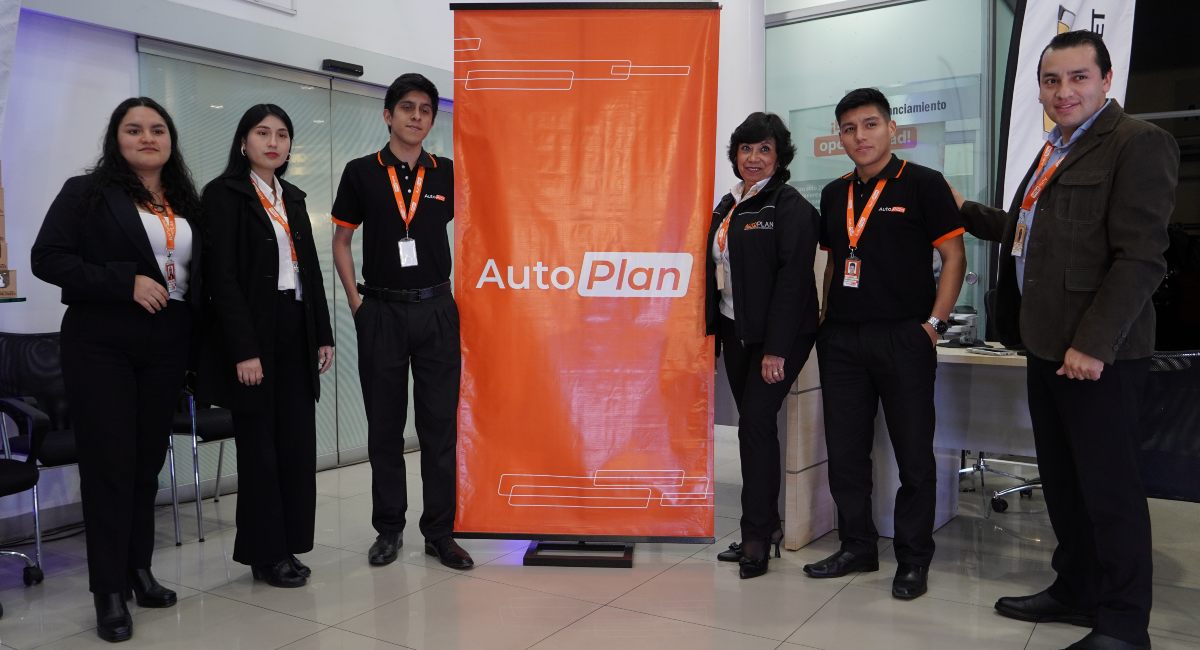 ¿Qué programas ofrece AutoPlan en favor de los peruanos?
