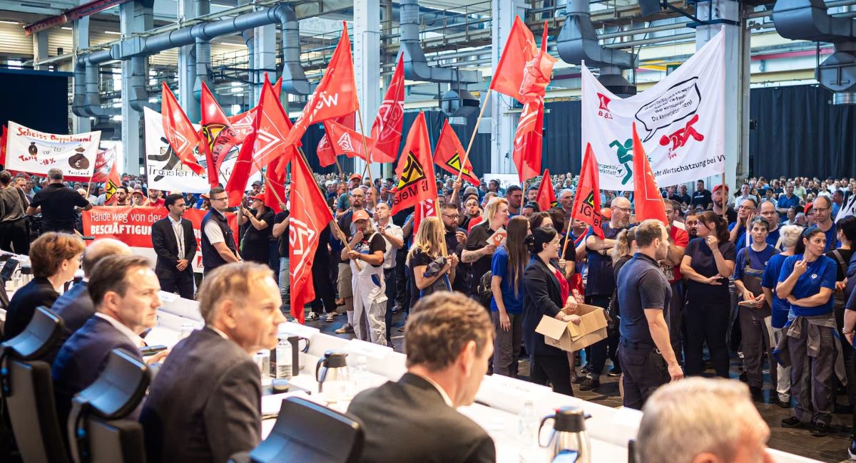 Volkswagen analiza cerrar sus fábricas en Alemania