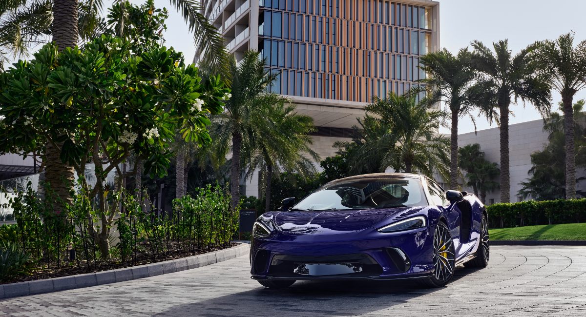 El nuevo McLaren GTS se estrena en Medio Oriente