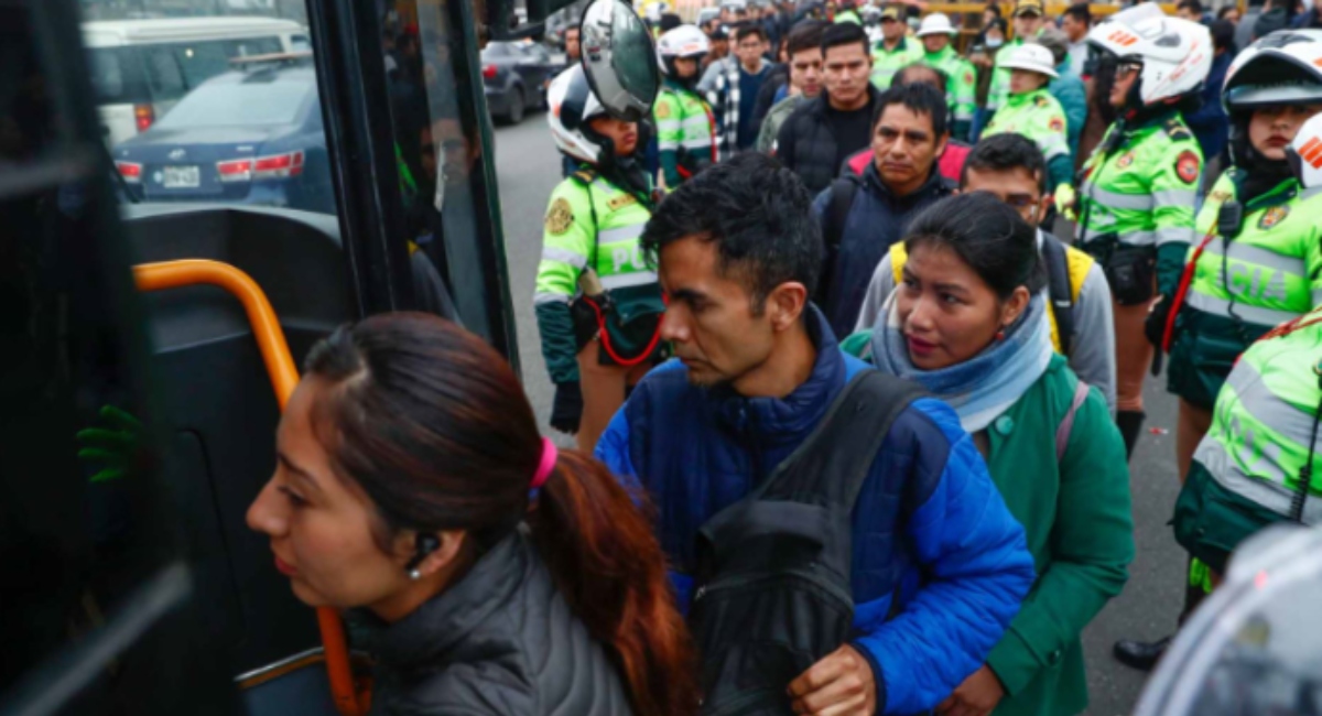 Paro de transportistas podría alcanzar una pérdida de S/ 230 millones diarios