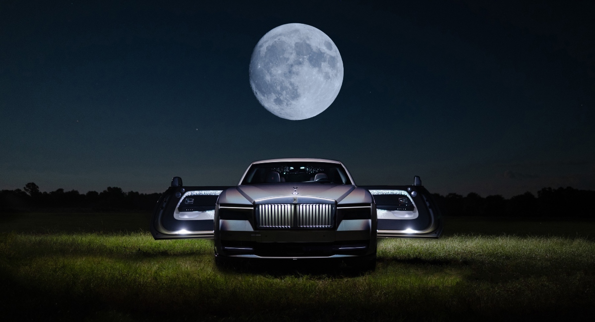 El nuevo y único Rolls-Royce Spectre Lunaflair