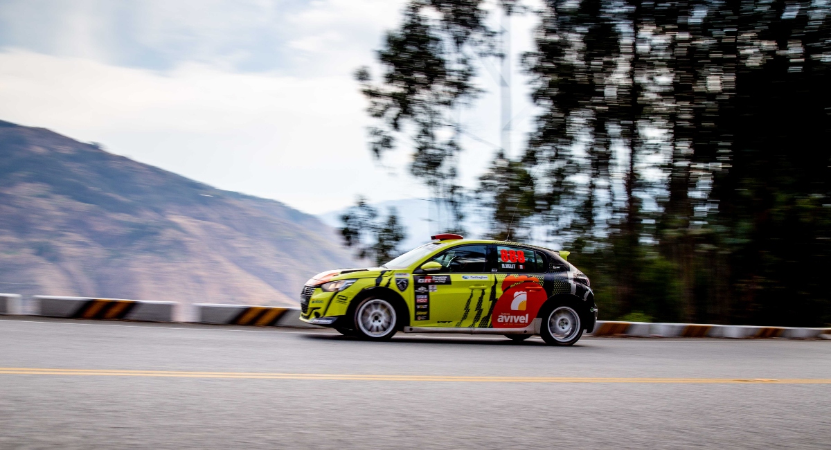 Raúl Velit gana la etapa 4 y pone la tabla de candela en CDI 2024