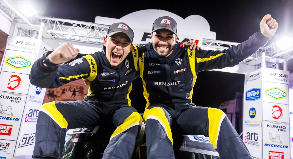 Tom Pellerey campeón del  Rallys de grava en dos ruedas motrices con Clio Rally5