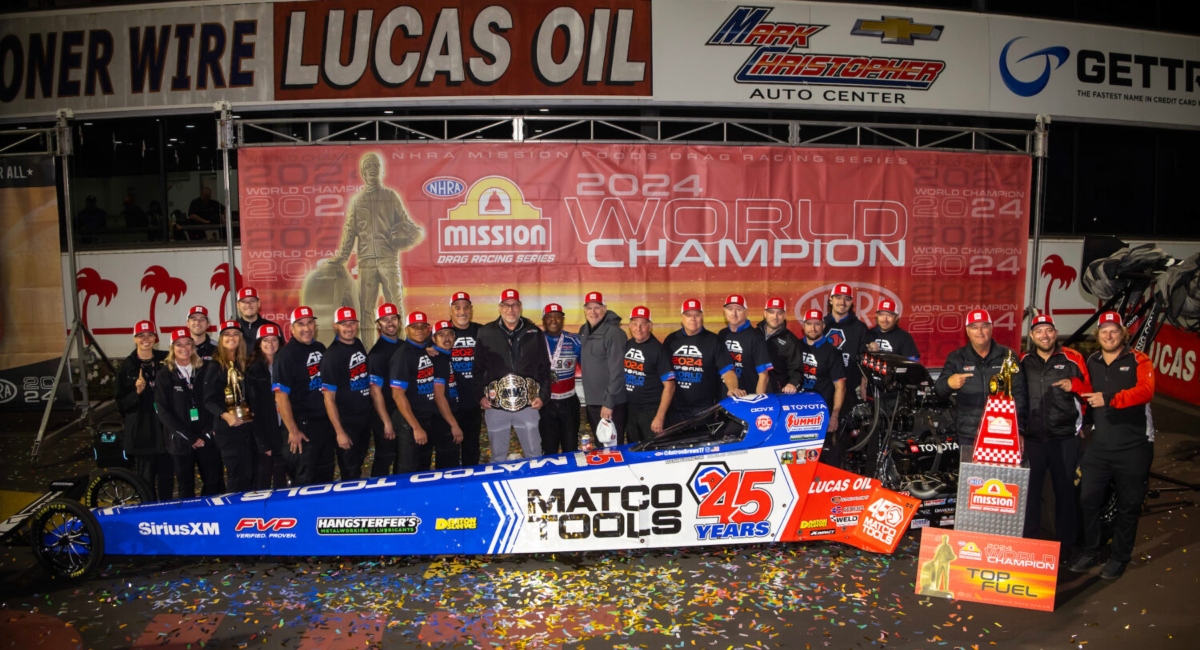 Antron Brown gana su cuarto campeonato de pilotos Top Fuel de la NHRA con Toyota