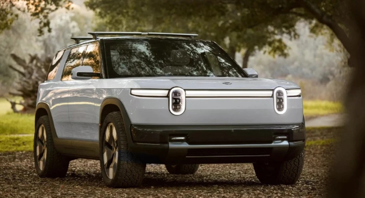 Volkswagen y Rivian se juntan para desarrollar nuevas plataformas eléctricas y software