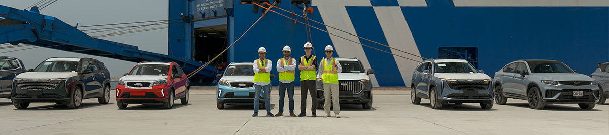 Directivos de Geely en el Mega puerto de Chancay