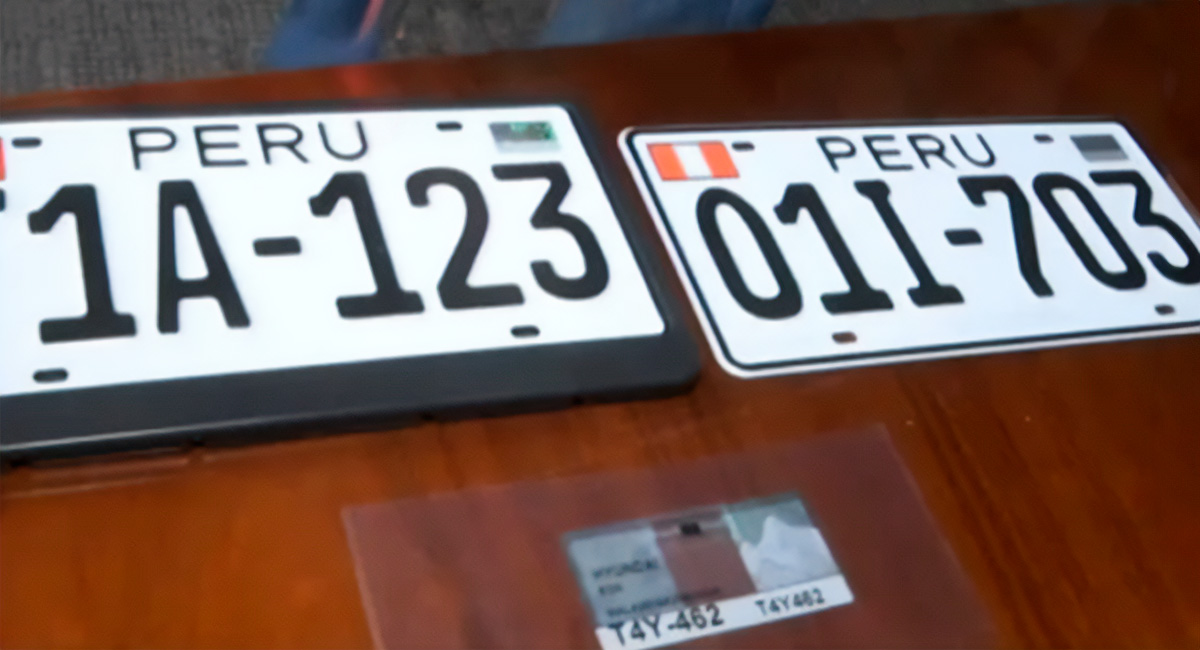 Replaqueo vehicular 2025