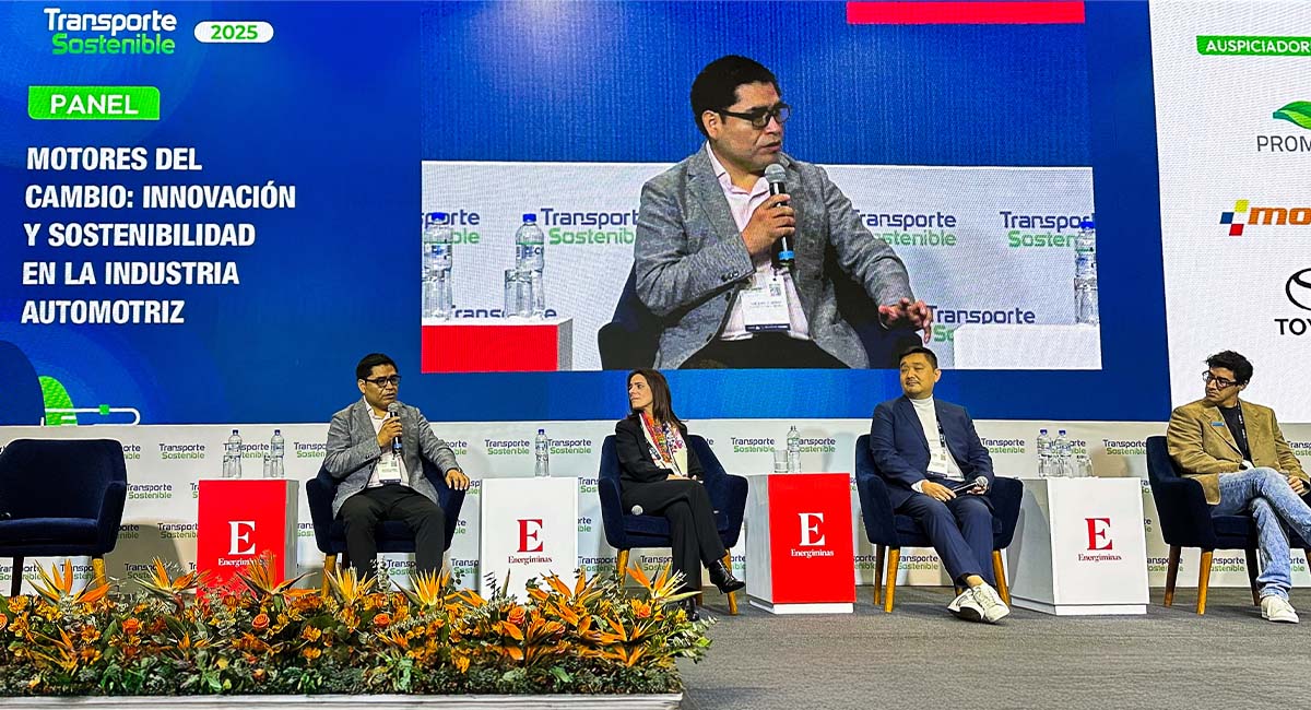 Toyota apuesta por tecnologías híbridas, enchufables y a gas natural